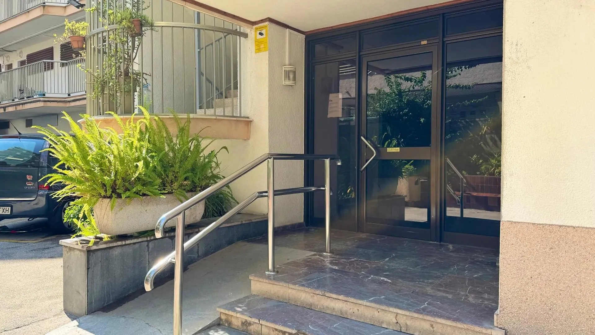 Apartsalou Bilbao شقة سالو